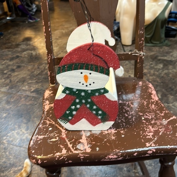 Cute Santa wooden basket.​​ - Picture 1 of 2